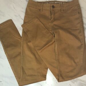 #9 Rio Low Rise Better Booty Jeggings- (Brown)